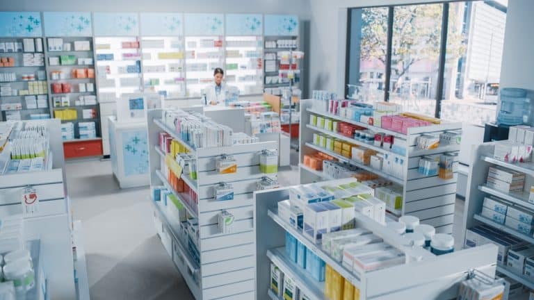 Gestão de facilities em rede farmacêutica